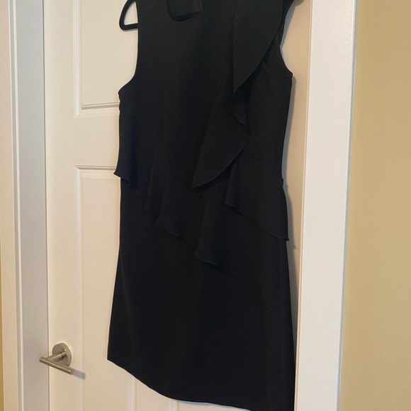 Zara asymmetric Ruffled dress - Picture 5 of 5